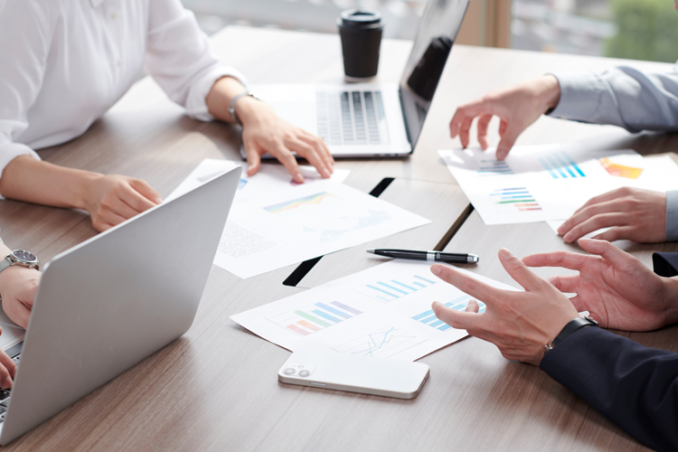 【応募締切】【パート従業員募集】ECサイト「２本の剣」窓口/事務/商品登録|株式会社ファーイーストコーポレーション